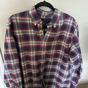 Ralph Lauren Men's Classic Fit Woven Performance Shirt